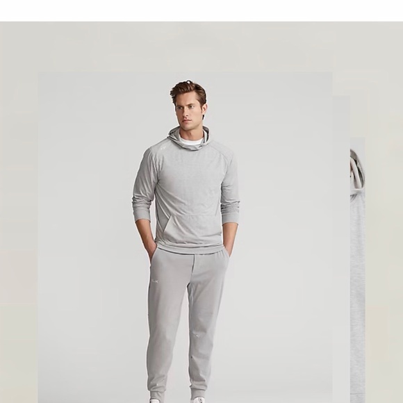 Ralph Lauren Men's Heather Gray Hoodie

PTP 23”
L 28” - Picture 6 of 9